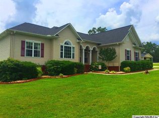 3150 Douglas Hyatt Rd, Horton, AL 35980