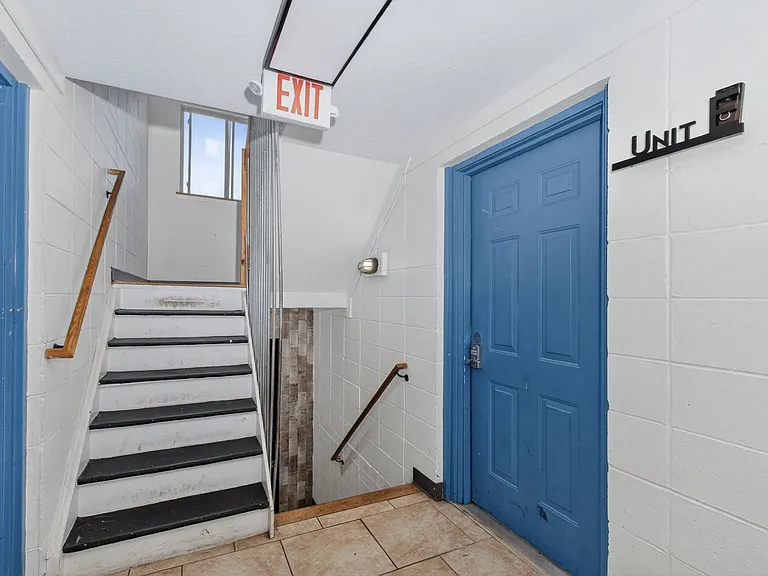 1580 E Mound St — Photo 17