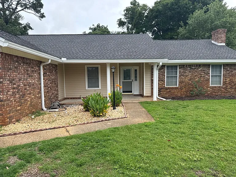 50 Emory St — Photo 1