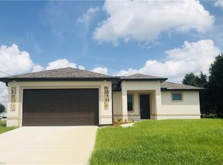 3908 11th St SW, Lehigh Acres, FL 33976