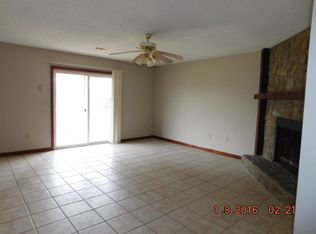 100 Sapling Ct, Moncks Corner, SC 29461