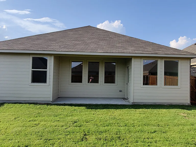 4812 Sagerun Dr — Photo 18