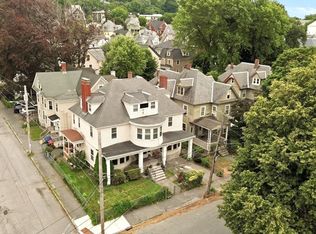384-386 High St, Lowell, MA 01852