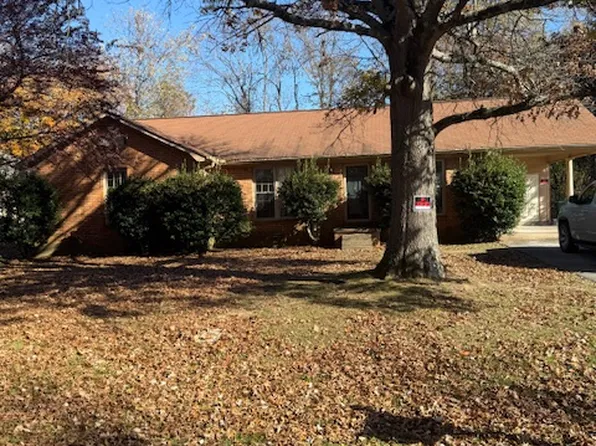 14 Commanche Trl, Jackson, TN 38305