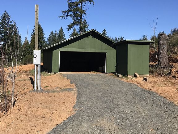 3rd image of 90245 Sheffler Rd
