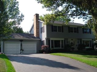 785 Mount Carmel Rd, Dubuque, IA 52003