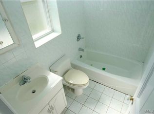 63145 Carlton St, Rego Park, NY 11374