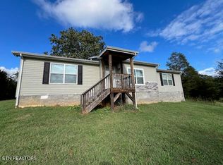 515 Roddy Branch Rd, Rockford, TN 37853