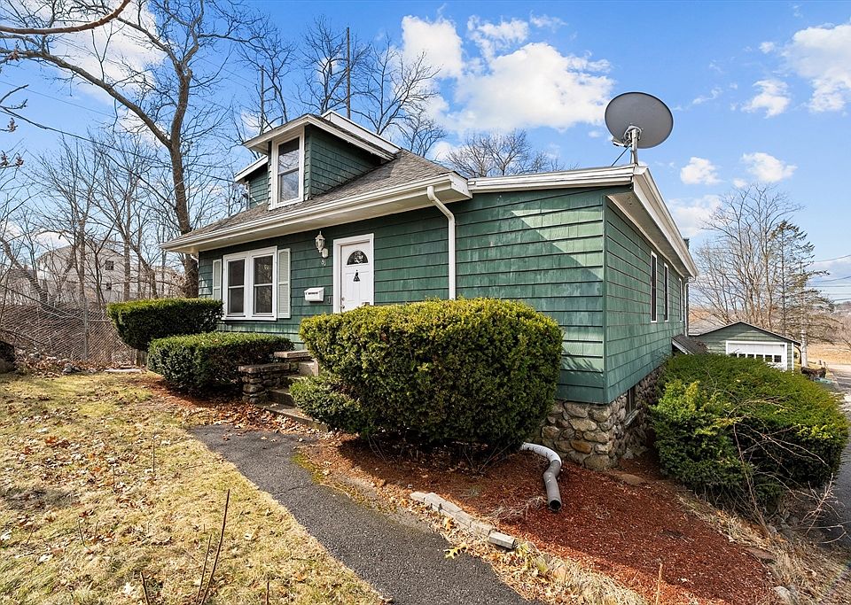 1st image of 80 Manzanetta Ave