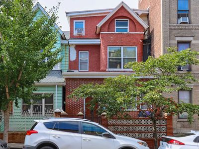 462 53rd St, Brooklyn, NY, 11220