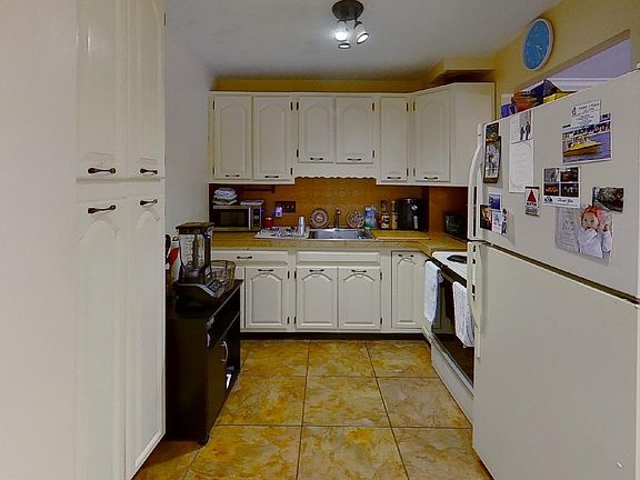 4th image of 91 Washington St Unit 11