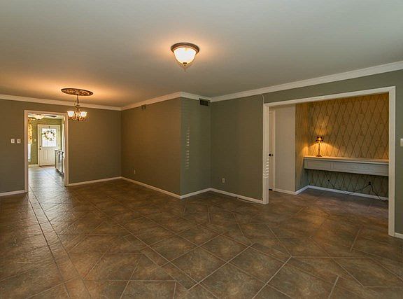 5th image of 6292 Afton Ln