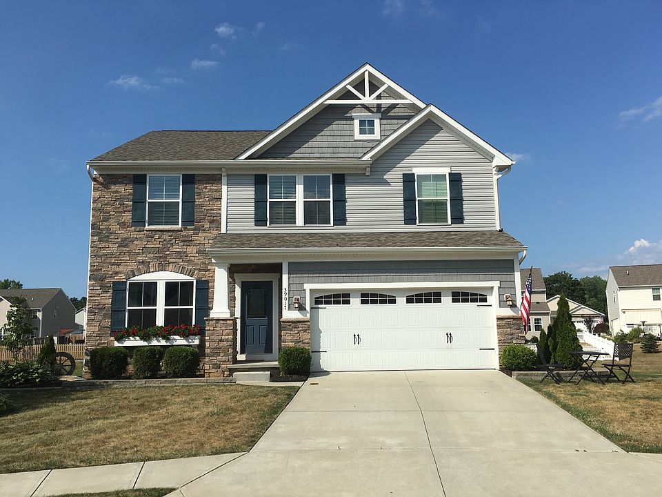 Outside 39017 Signature Cir
