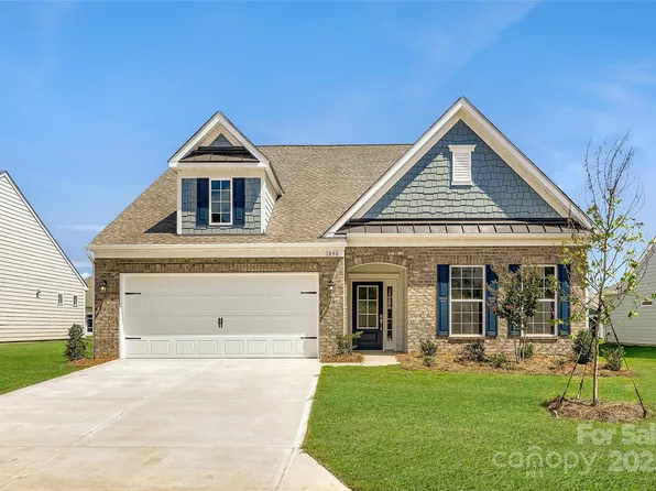 1890 Bentwind Rd, Lancaster, SC 29720