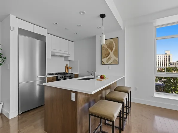 88 Morningside Avenue image 5 of 12