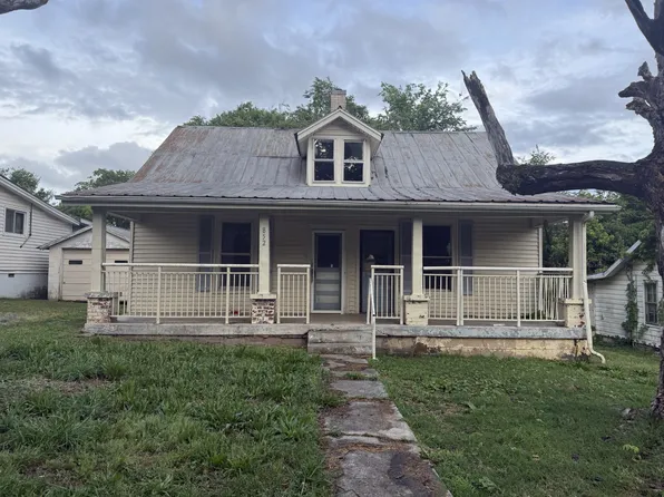 852 N Brown St, Springfield, TN 37172