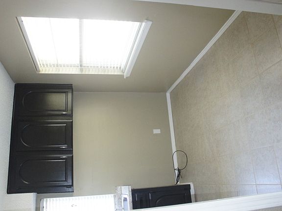 3rd image of 7836 S 70th Ave E