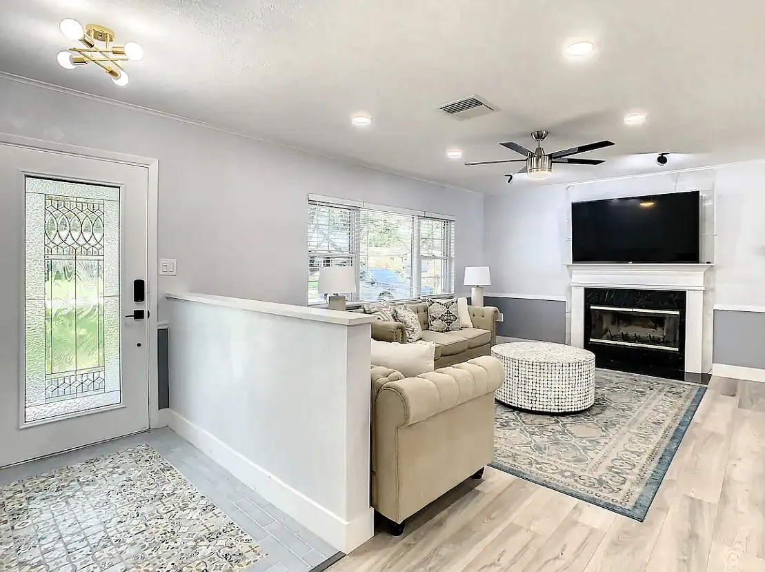 3 bed, $6,500 — Photo 3