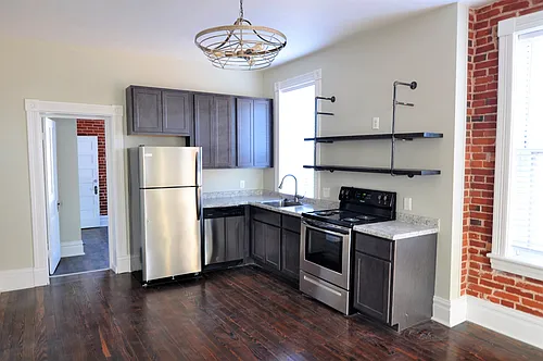 2711A Arsenal St Photo 1