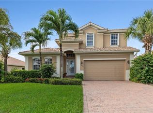 5520 Whispering Willow Way, Fort Myers, FL 33908