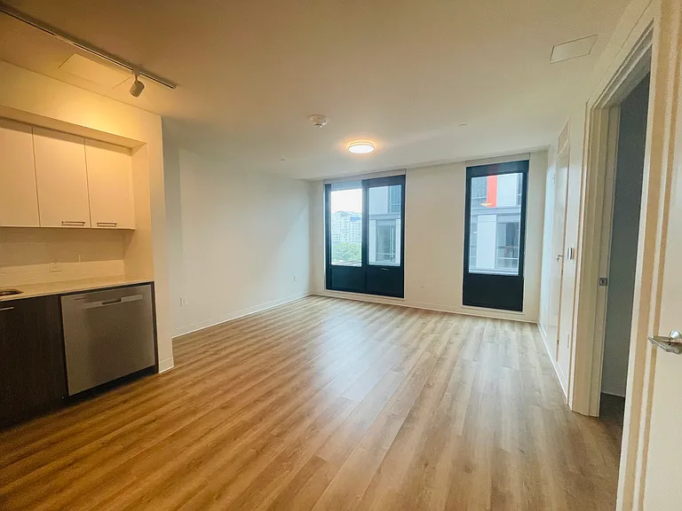 280 Western Ave #207 — Photo 6
