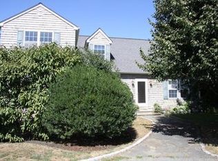 8 Leeward Dr, Westerly, RI 02891