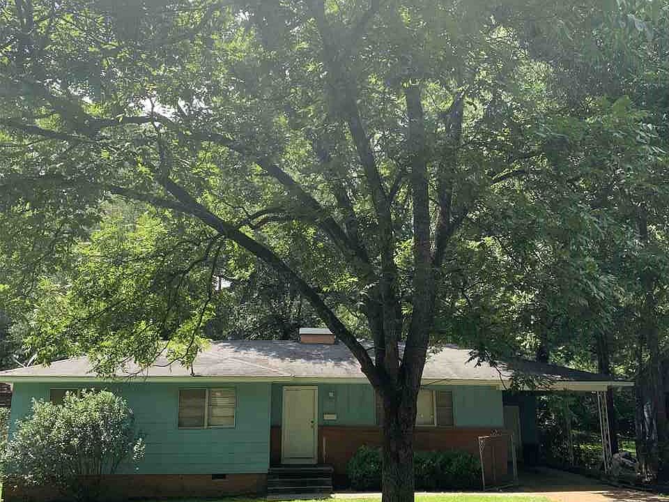 2nd image of 125 Queen Joanna Ln