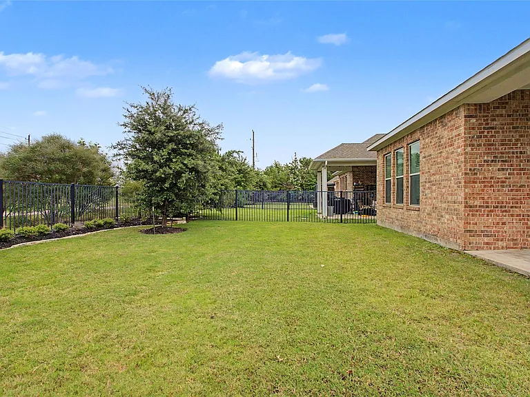 19718 Shinnery Ridge Ct — Photo 20