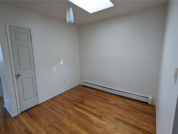 3rd image of 8316 60th Ave
