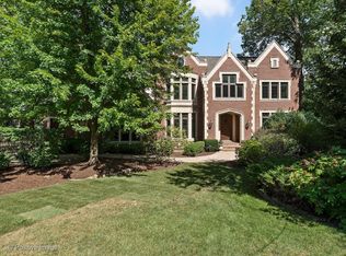 669 Riford Rd, Glen Ellyn, IL 60137