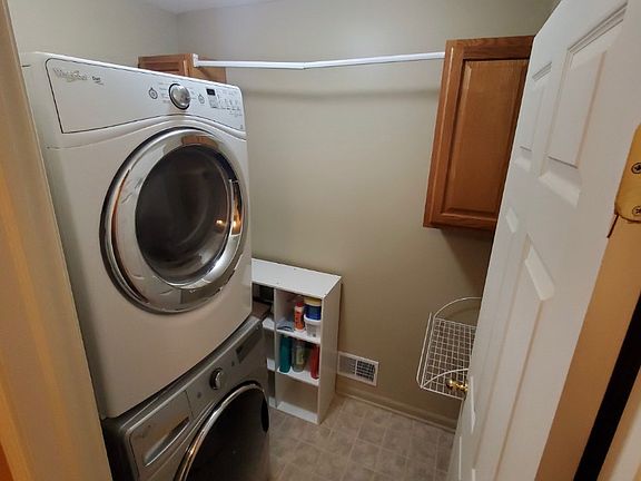 5th image of 29660 Marshall Dr