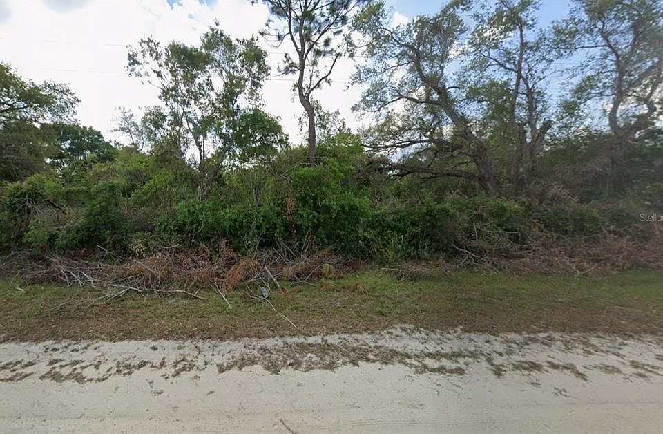 1st image of NE 3rd Ave