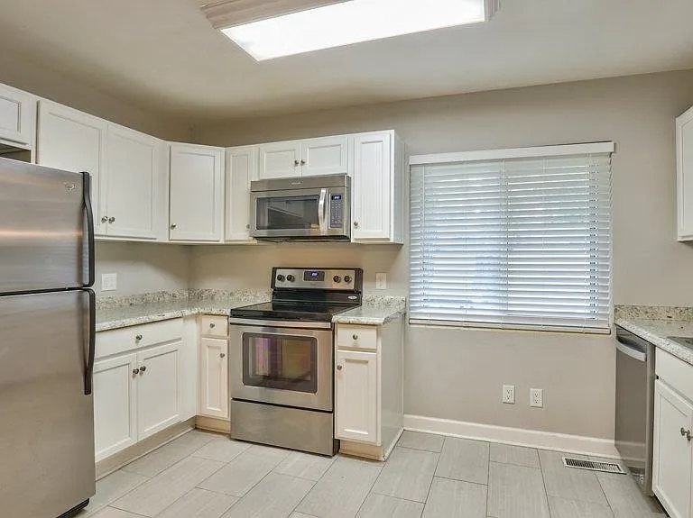 1709 Verina Ct — Photo 8