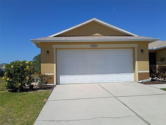 2nd image of 5220 Butterfly Shell Dr
