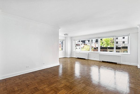 1st image of 215 E 68th St APT 21E
