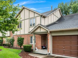 812 Meadow Ridge Ln APT 107, New Lenox, IL 60451