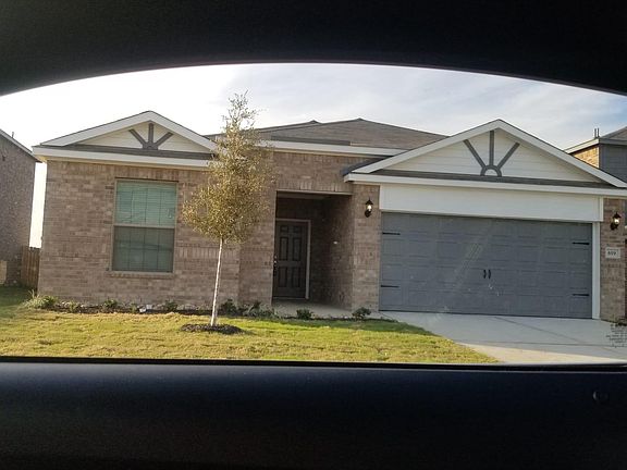 2nd image of 619 Aqueduct Dr