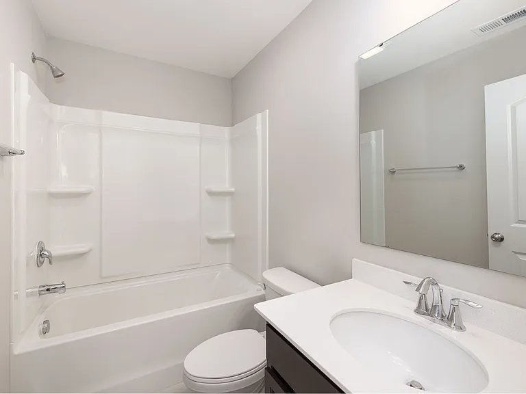 130 S Dorsett St — Photo 15