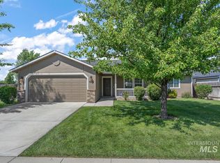 7826 E Bratton Dr, Nampa, ID 83687