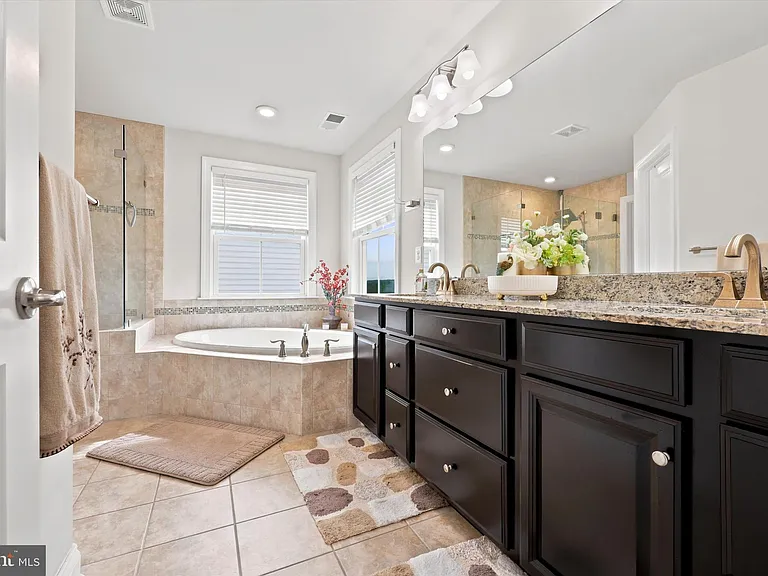 514 Quarry Point Rd — Photo 13