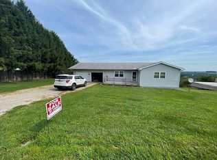 1574 Apple Pie Ridge Rd, Wheeling, WV 26003