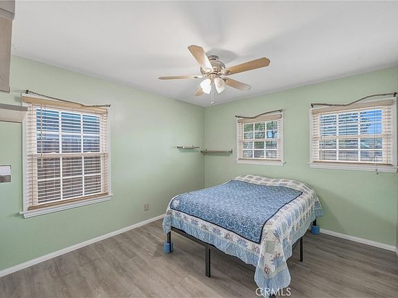 3rd image of 6795 Glacier Dr