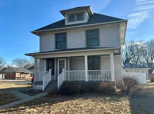 420 N Freeman Ave, Luverne, MN 56156