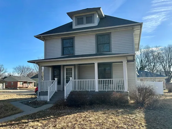 420 N Freeman Ave, Luverne, MN 56156