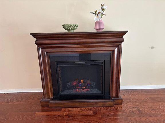 5th image of 220 Nassau Dr #220