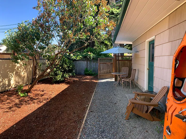 406 SW Thomas St #406 — Photo 11