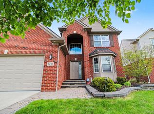 2495 Knollwood Dr, Canton, MI 48188