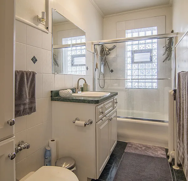 574 Sheridan Sq #2 — Photo 12