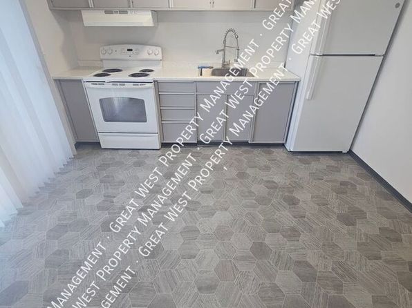5202 112th St SW #1