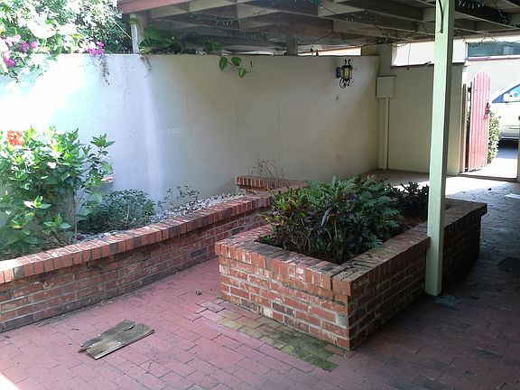 4th image of 3104 Harrison Ave APT 32